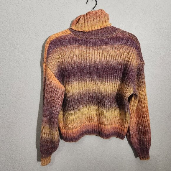 Old Navy Chunky Turtleneck Sweater Small Wool blend - Picture 4 of 8